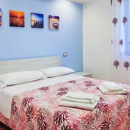 Apartment Beautiful In With House Sea View San Giovanni a Piro