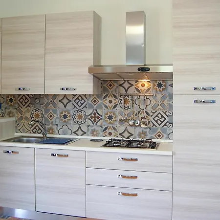 Beautiful In With House Sea View Apartment